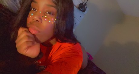 Naken lekkede OnlyFans-bilde av Tee