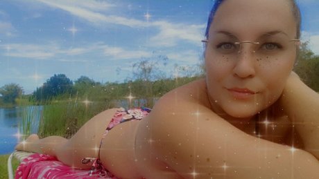 Naken lekkede OnlyFans-bilde av Kourtnie