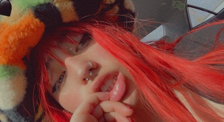 Naken läckt OnlyFans-bild av Pola