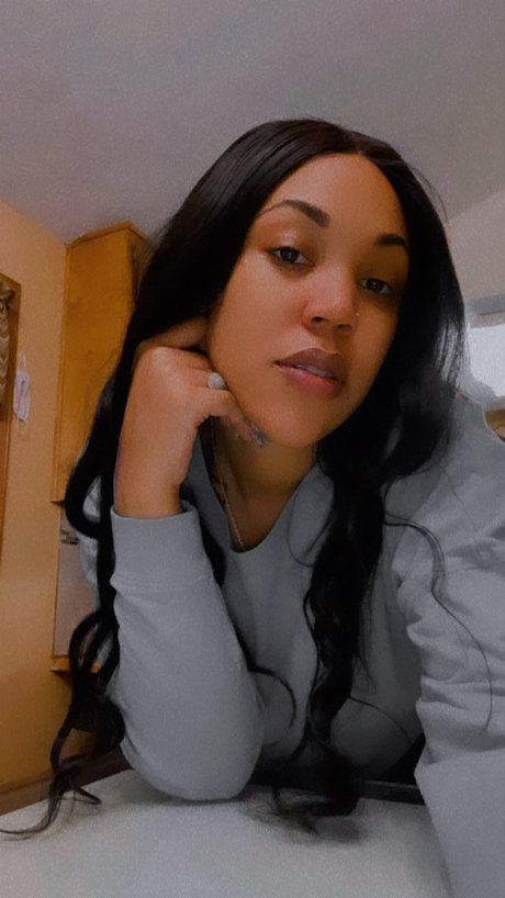 Naken läckt OnlyFans-bild av Ninire03 