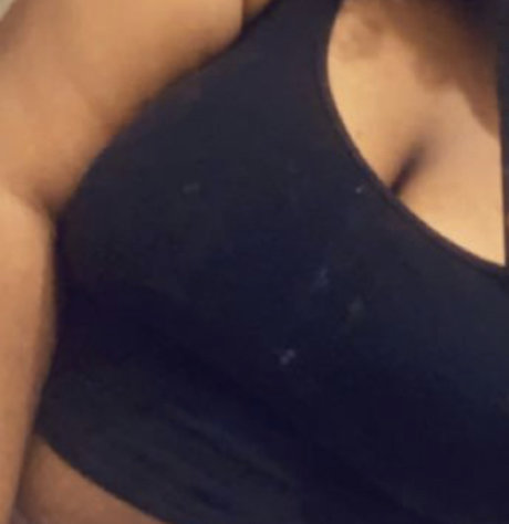 Naken lekkede OnlyFans-bilde av Queenk