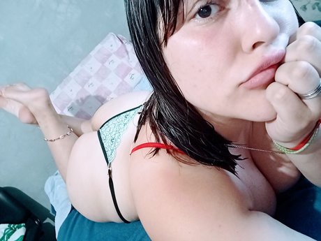 Naken lekkede OnlyFans-bilde av Lucesita 