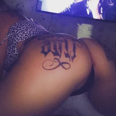 Naken läckt OnlyFans-bild av Teebaby 