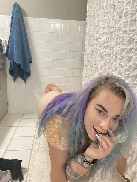 Naakte gelekte OnlyFans-foto van Dani Brite