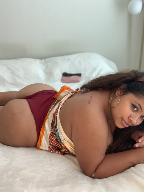 Naken lekkede OnlyFans-bilde av Rach 