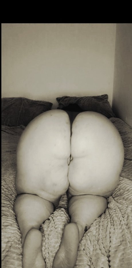 Naken läckt OnlyFans-bild av Rennie Rose 