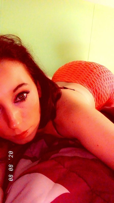Naken lekkede OnlyFans-bilde av Danielle Offord