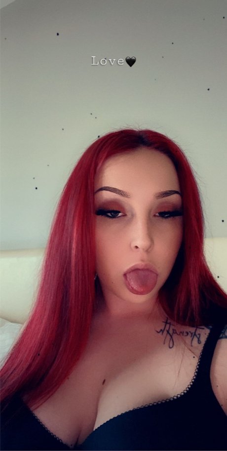 Naken lekkede OnlyFans-bilde av Bunny 
