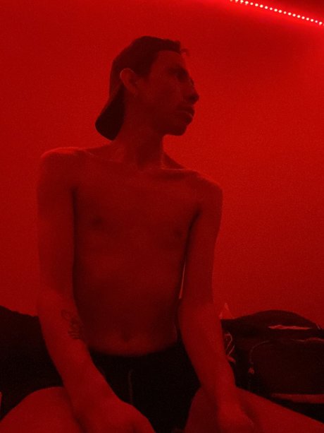 Naken läckt OnlyFans-bild av Bttm4top