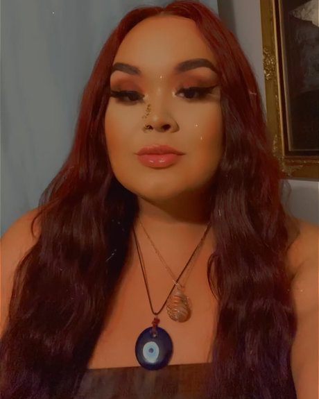 Nahá fotka uniklých OnlyFans od Karla