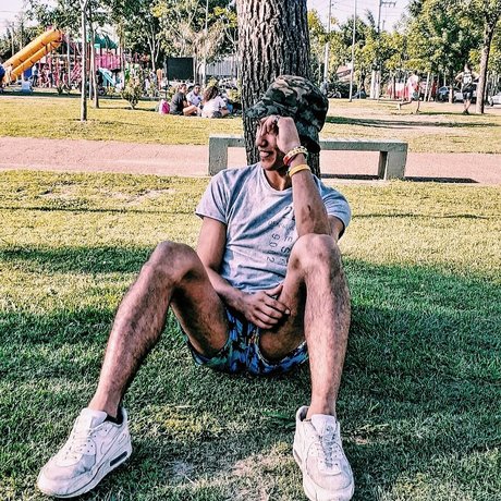 Naken lekkede OnlyFans-bilde av Negrito