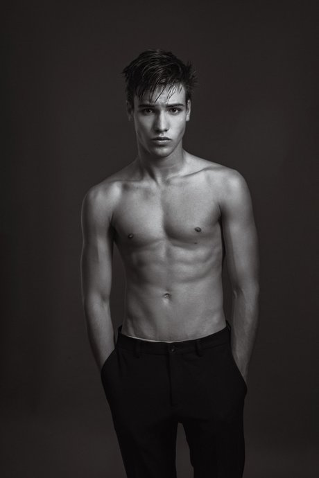 Nahá fotka uniklých OnlyFans od Rodrigo Nobre