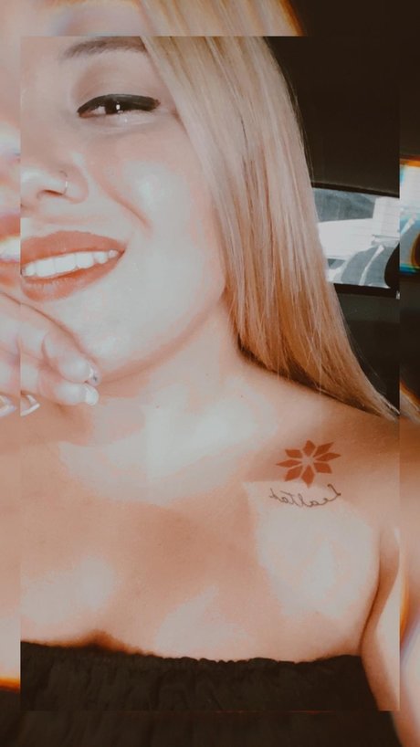 Naken lekkede OnlyFans-bilde av Rocioyazmin