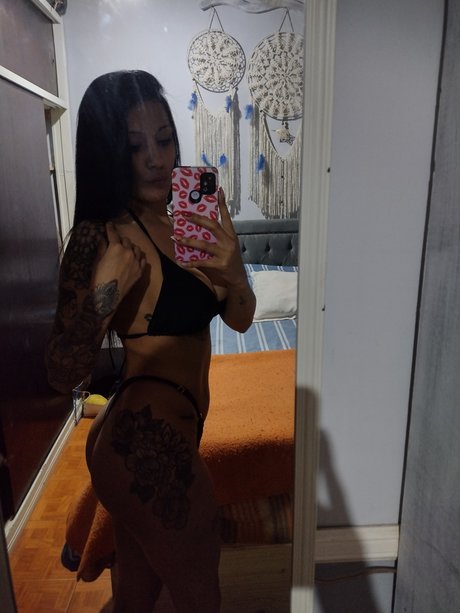 Naken lekkede OnlyFans-bilde av Marlenne