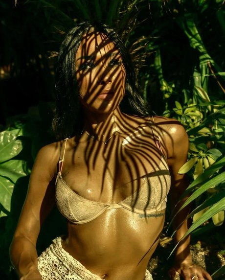 Naken lekkede OnlyFans-bilde av Marissa Blitz