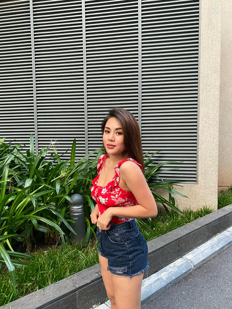 Naken lekkede OnlyFans-bilde av Angie Da Boo