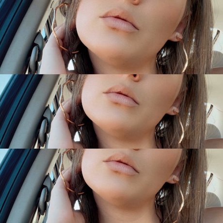 Naken läckt OnlyFans-bild av Melissaabaabiieexo