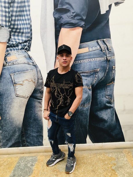 Nahá fotka uniklých OnlyFans od Maxicontreras