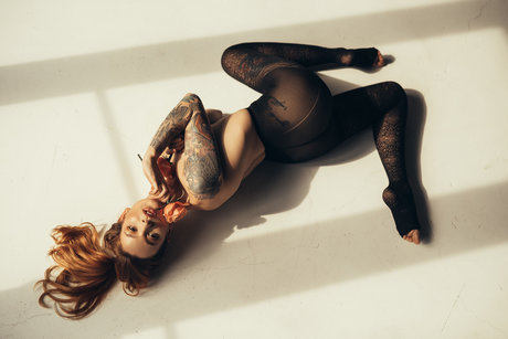 Naken lekkede OnlyFans-bilde av Matison Card