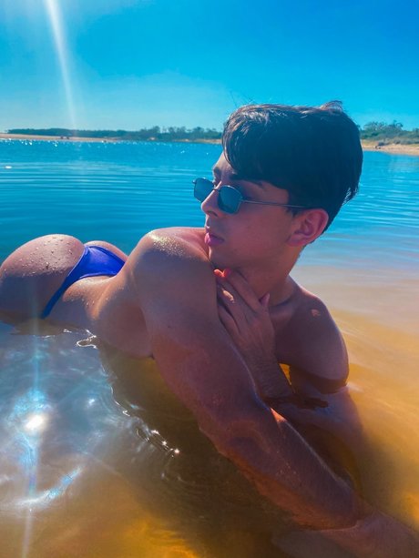 Nahá fotka uniklých OnlyFans od Chemma