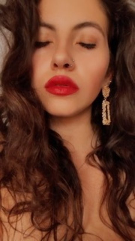 Foto desnuda filtrada de OnlyFans de Marzia