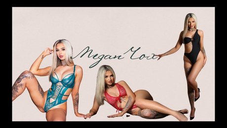 Nahá fotka uniklých OnlyFans od Megan Rox
