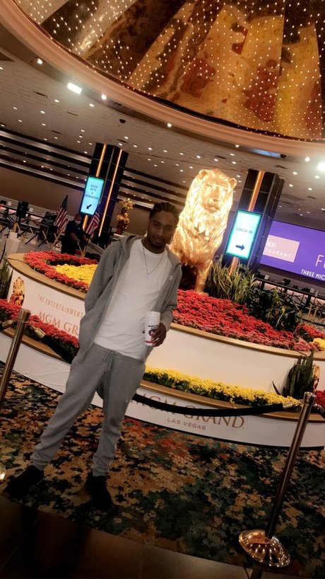 Alaston vuotanut OnlyFans-kuva Blackmexican