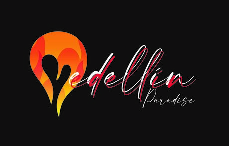 Naken lekkede OnlyFans-bilde av Medellin Paradise