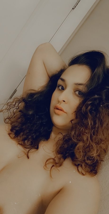 Nøgent lækket OnlyFans-billede af Mercy Ximenez