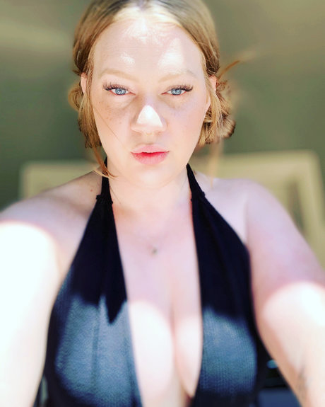 Nahá fotka uniklých OnlyFans od Emma