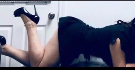 Naken lekkede OnlyFans-bilde av Melissa Brazil