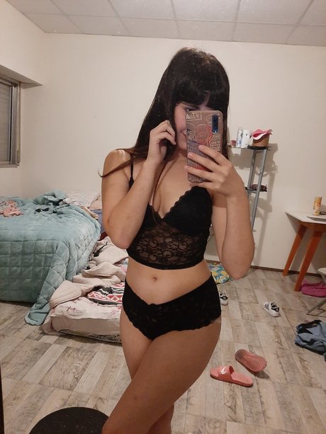 Naken lekkede OnlyFans-bilde av Beel 