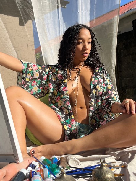 Naken lekkede OnlyFans-bilde av Mei