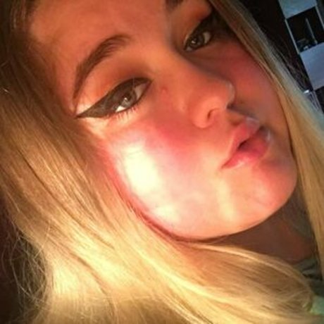 Karmatheslut777  nude leaked OnlyFans photo