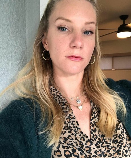 Nahá fotka uniklých OnlyFans od Heather Morris