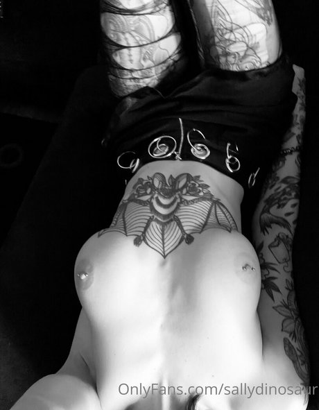 Foto nua vazada do OnlyFans de Sallydinosaur