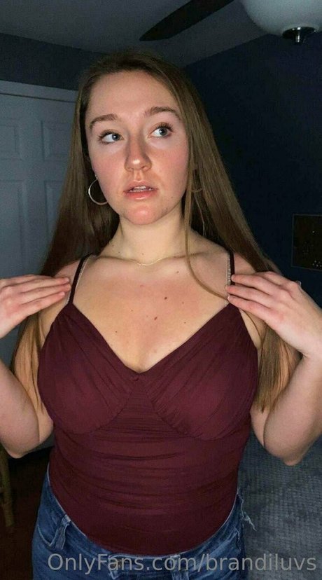 Обнаженная фотография утечки OnlyFans от Brandiluvs