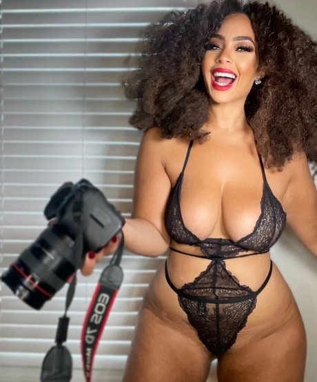 Foto nua vazada do OnlyFans de Sirensaysseduce