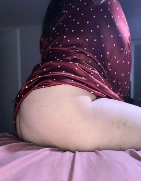 Naken lekkede OnlyFans-bilde av Karmathebrat