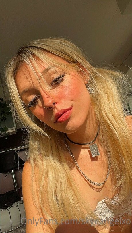 Skyeangelxo