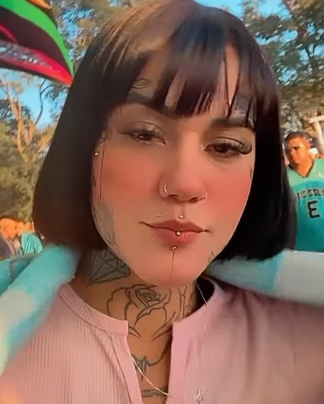 Foto nua vazada do OnlyFans de Evelyn Mirelly