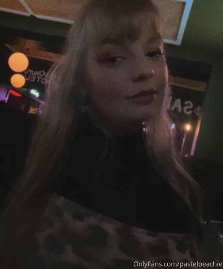 Pastelpeachie