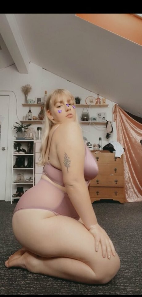 Pastelpeachie