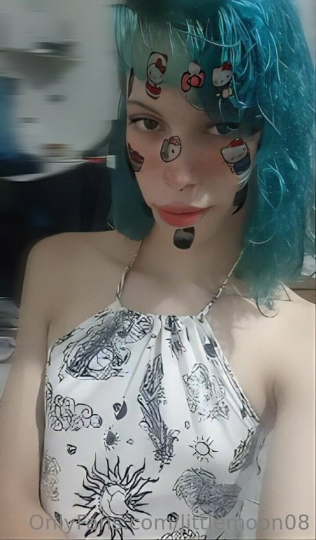 Naken läckt OnlyFans-bild av Littlemoon08