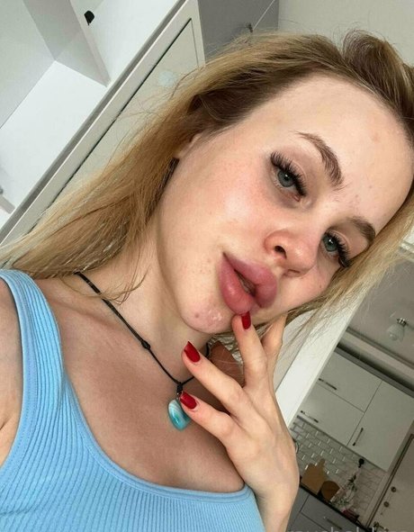 Raychelkiss