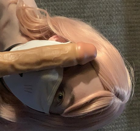 Femboycherryblossom