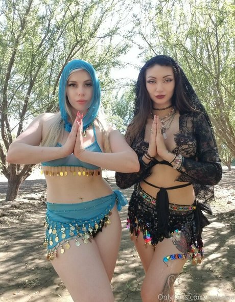 Xoqueenblondie