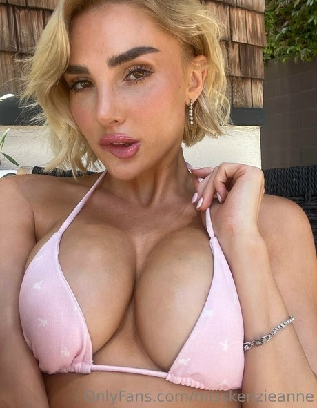 Misskenzieanne