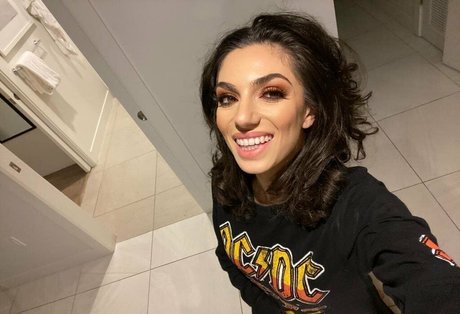 Darciedolcexxx