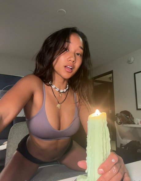 Обнаженная фотография утечки OnlyFans от Mangopineapplegirl